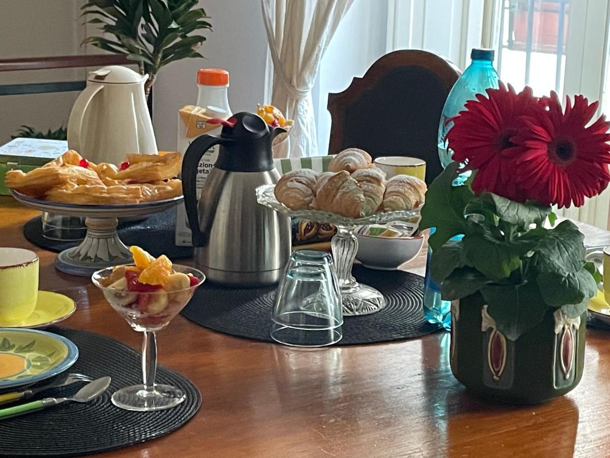 Da Cristina Palazzo Atanasio Hotel Palermo Bagian luar foto